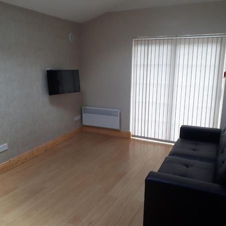 One Double Bedroom Flat Дублин Экстерьер фото